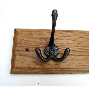 FOWLERS - HANDMADE - Solid OAK coat rack TRADITIONAL style with 'S' STAMPED TRIPLE Natural polished cast iron hooks - FOWLERS