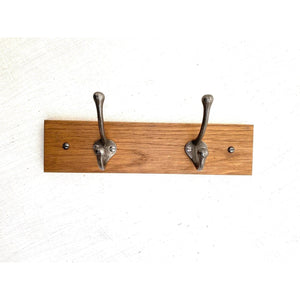 HANDMADE - SOLID OAK CLASSIC SMALL WOODEN COAT RACK - Natural polished CAST IRON HOOKS . - FOWLERS